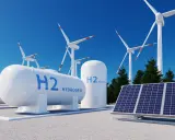 Zbiorniki H2 Hydrogen, panele słoneczne i wiatraki symbolizują przyszłość czystej energii, gdzie energia wodoru odgrywa kluczową rolę.