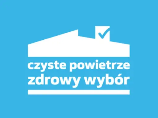 Biały symbol domu z zaznaczonym kominem i napisem "czyste powietrze zdrowy wybór". To ważny krok w kierunku lepszego życia, jak deklaracja PIT-37.