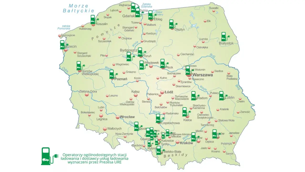 Mapa Polski z zaznaczonymi dystrybutorami energii elektrycznej. Zielone ikony stacji ładowania pojazdów elektrycznych rozmieszczone są w wielu miastach.